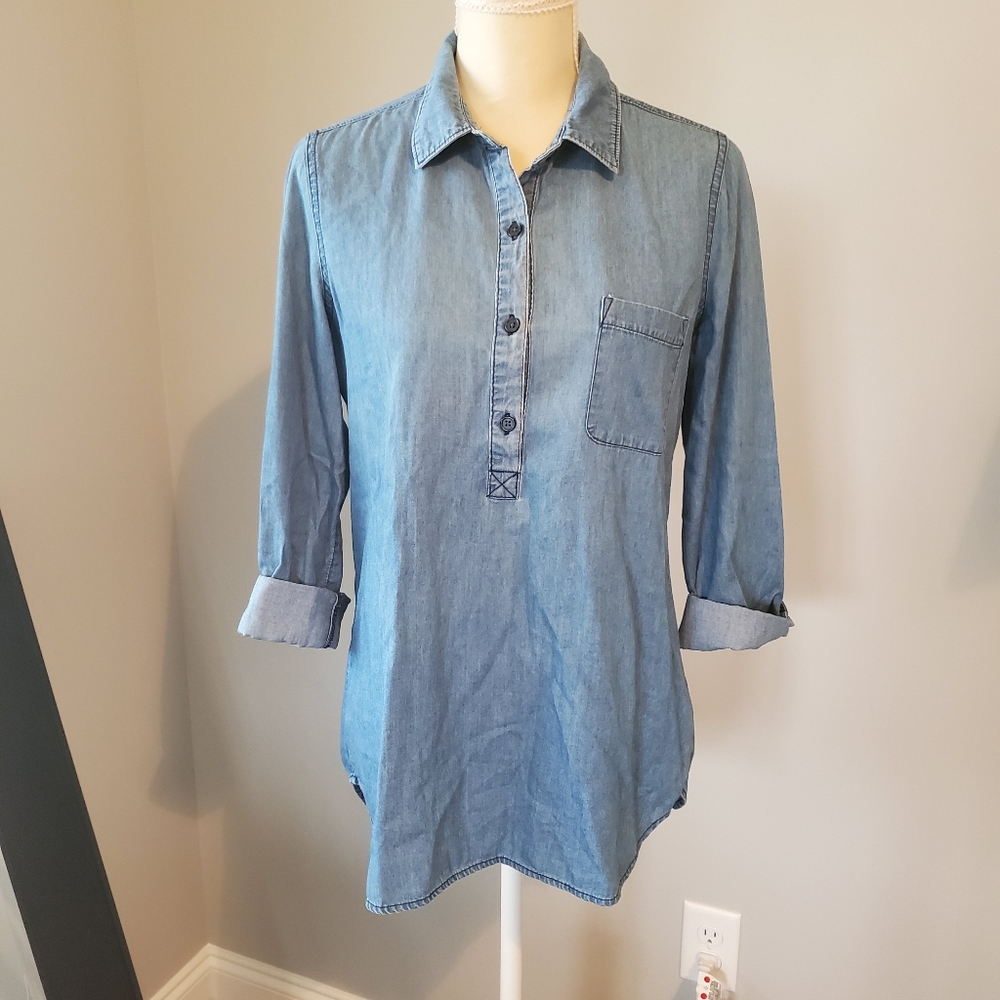 Old Navy Chambray Top Sz Small